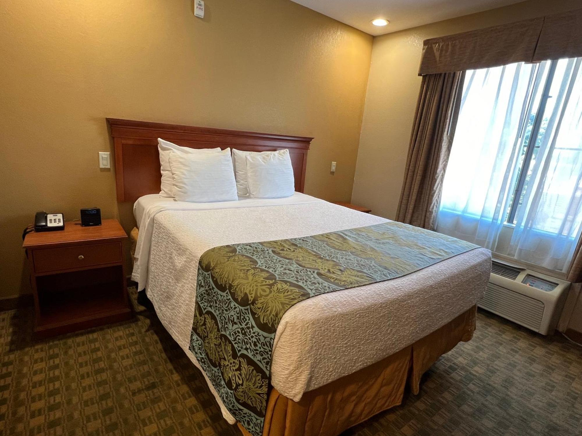 Pleasant Hill Inn Esterno foto